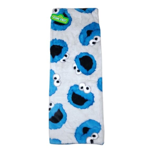 Sesame Street Cookie Monster Faux Fur Throw Blanket 50"X70" Polyester Blue White - Picture 11 of 11